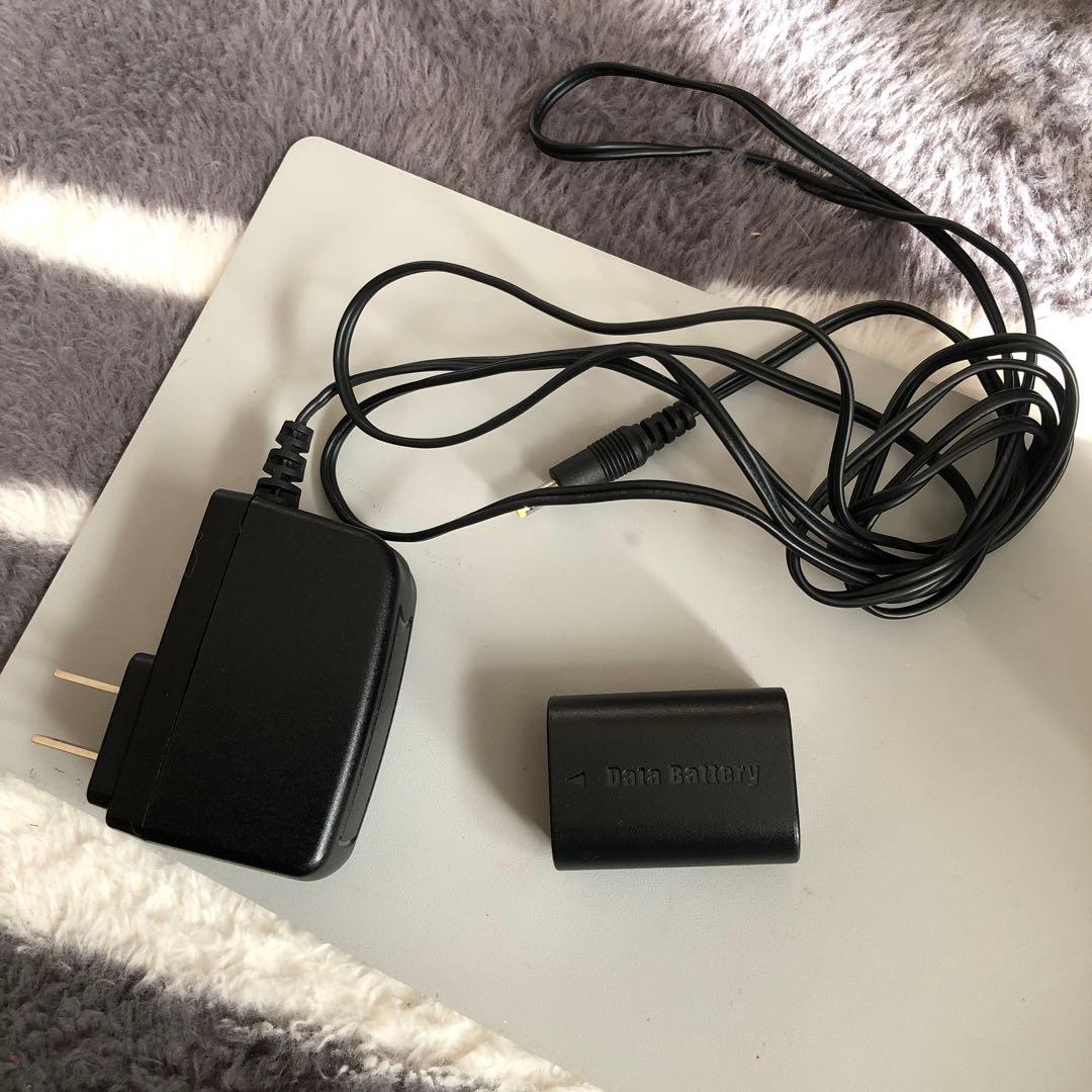 Everio ビデオカメラ　GZ-E265-R