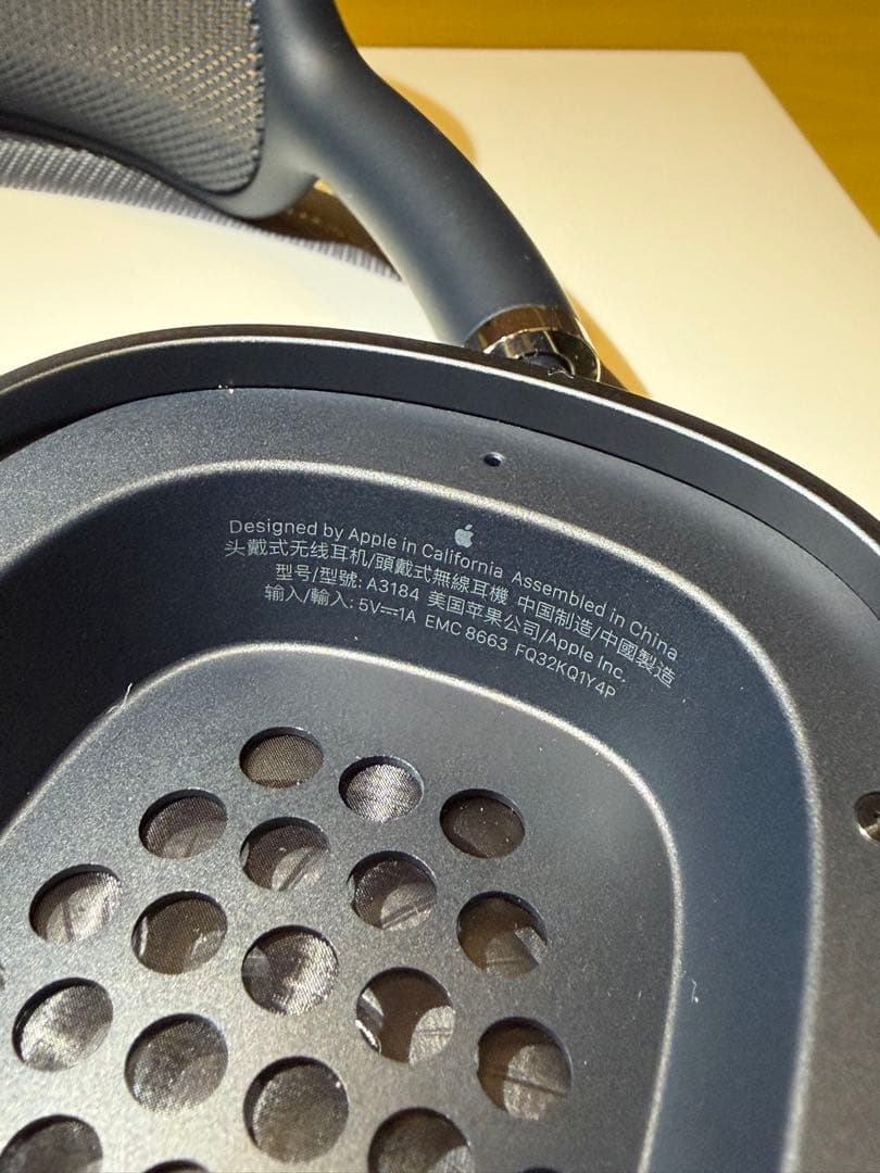 Apple AirPods Max 第二世代 ミッドナイト 充電ケース付き