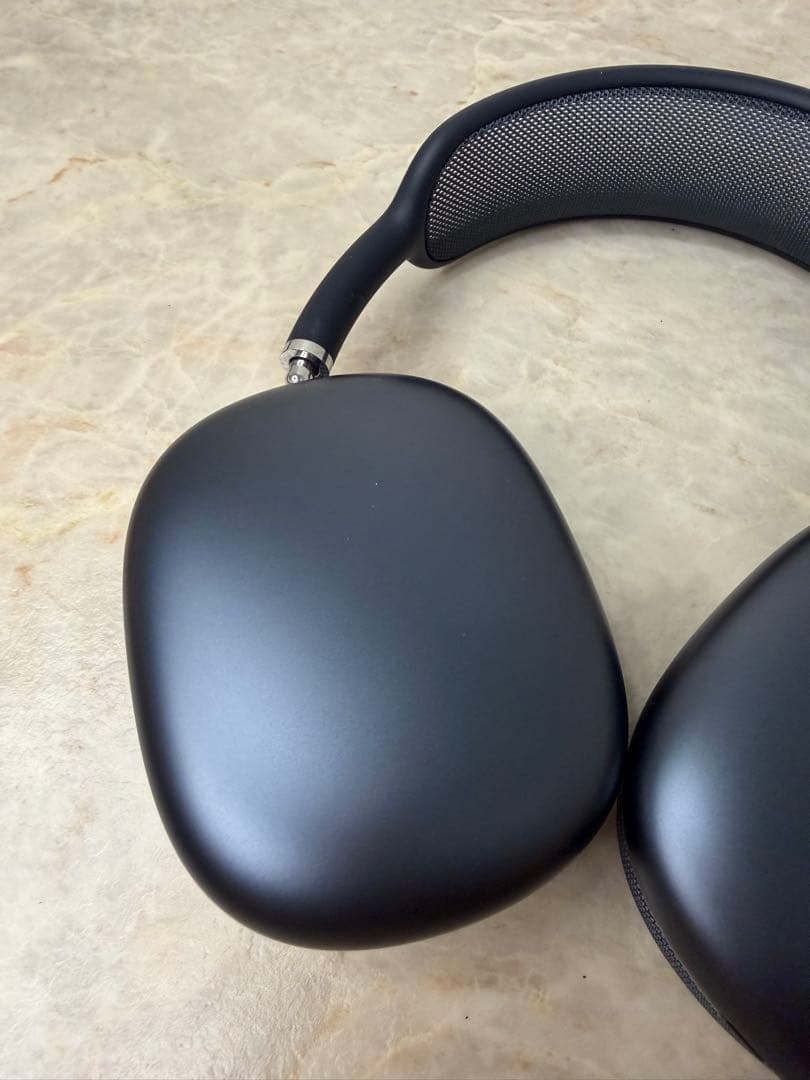 Apple AirPods Max 第二世代 ミッドナイト 充電ケース付き