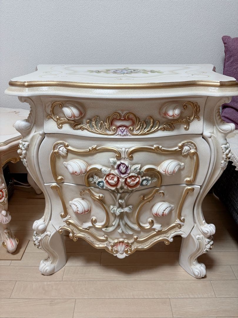 CIZCO　ロココ調　サイドテーブル チェスト アンティーク　猫脚 姫家具