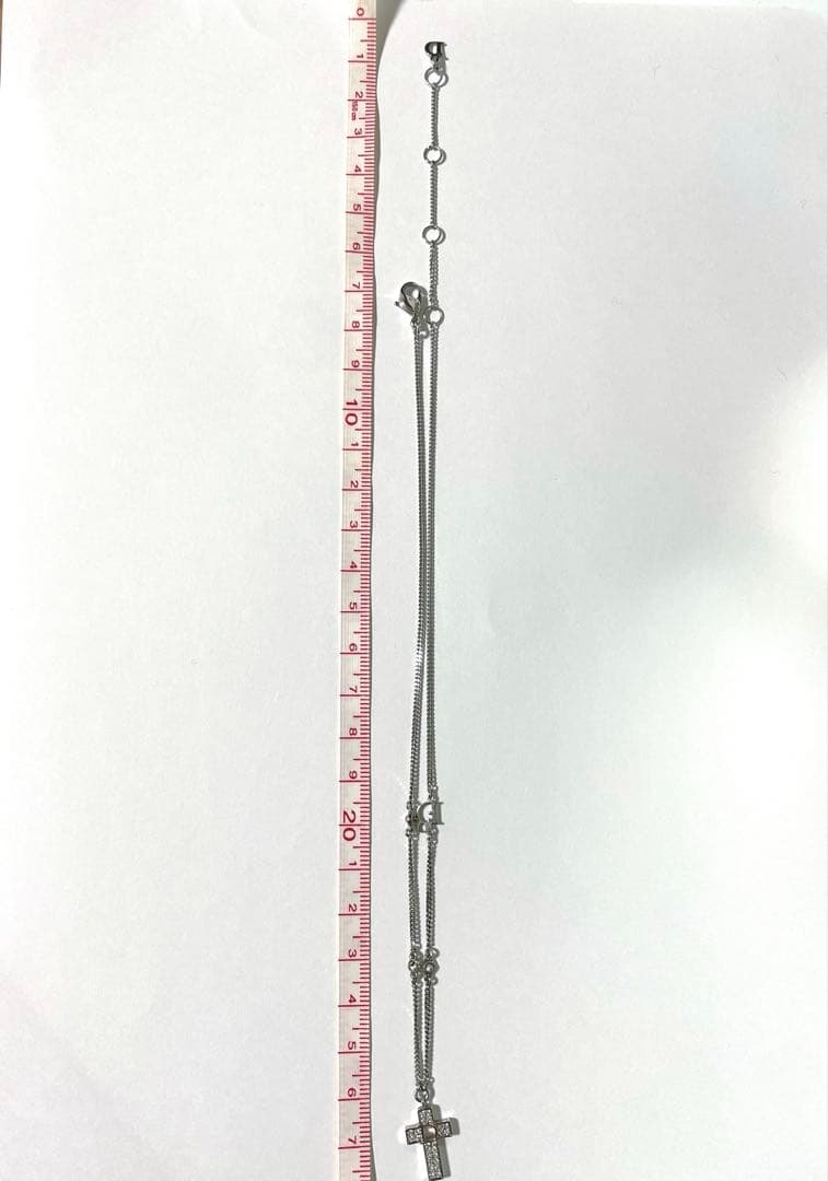 ディオール　Dior クロスモチーフネックレス　シルバー