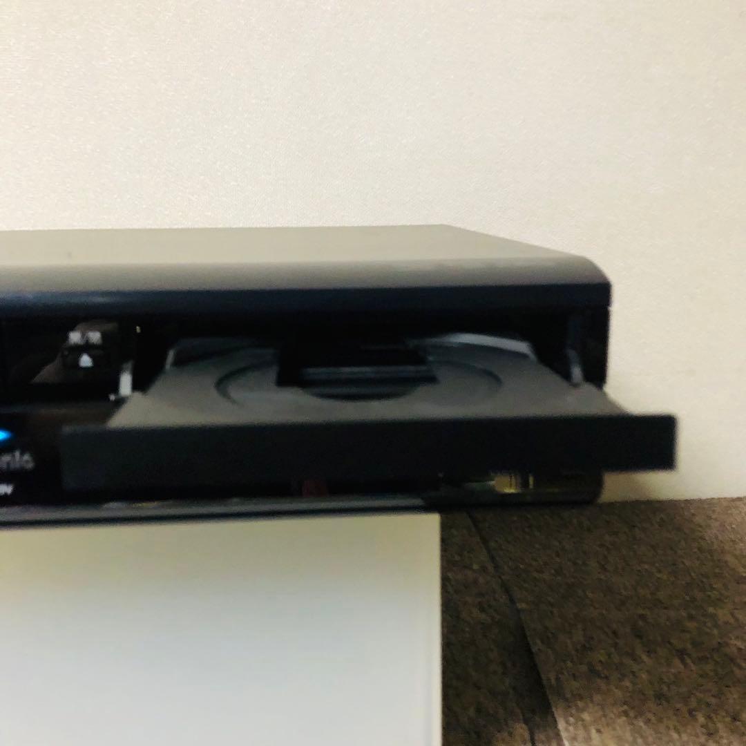 E74 パナソニック HDD搭載！VHS一体型ハイビジョンブルーレイレコーダー