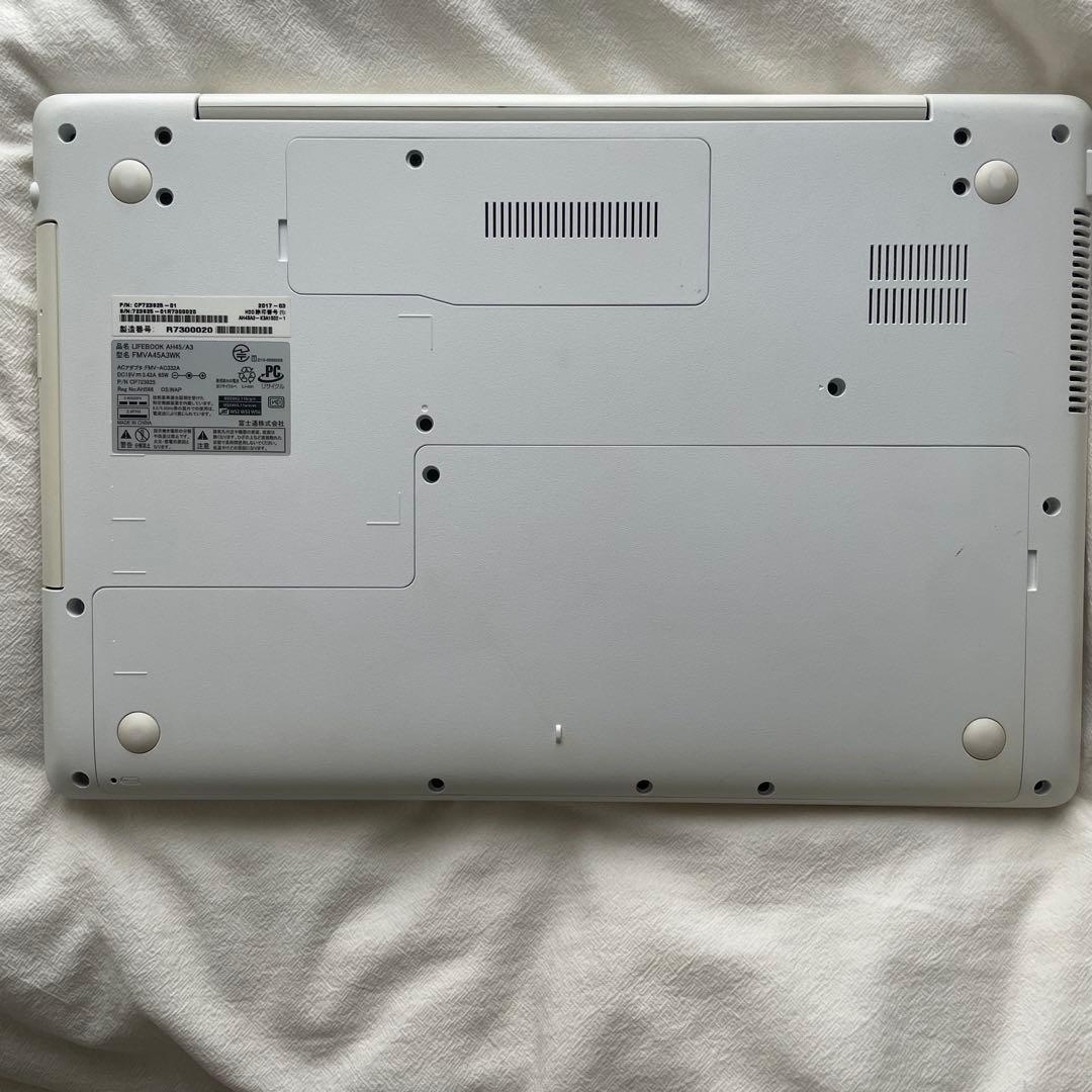 Fujitsu ノートPC ホワイト マウス付き