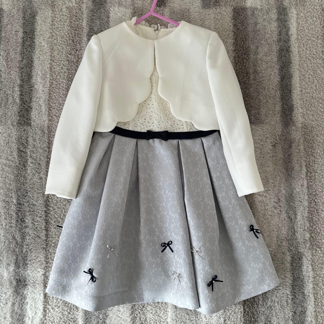 フォーマルドレス ホワイト・グレー　a.v.v 120サイズ　女の子　入学式