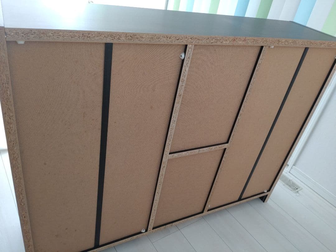 ダークブラウン 本棚 高さ調整可能あり　木製