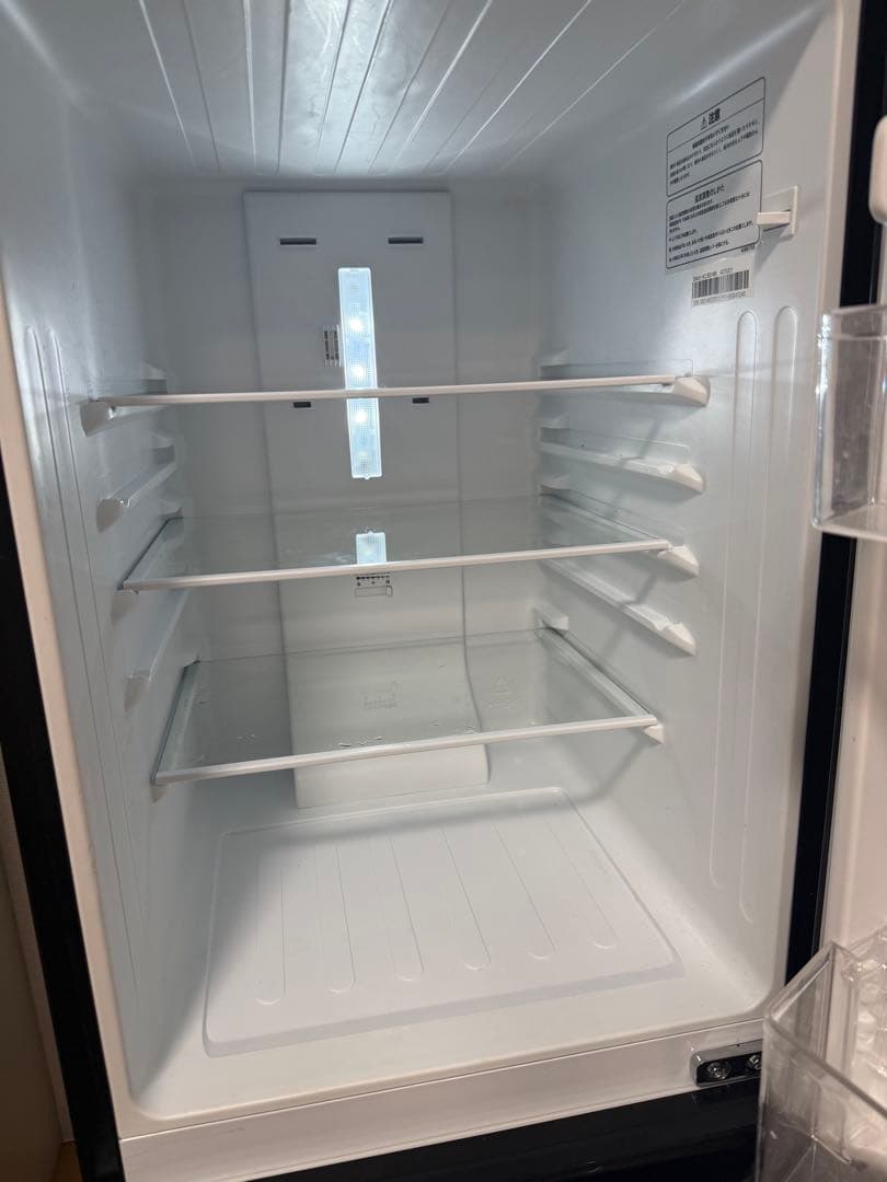 冷蔵庫　送料込み　ハイセンス　2019年式　150l 2/20まで　引取300円