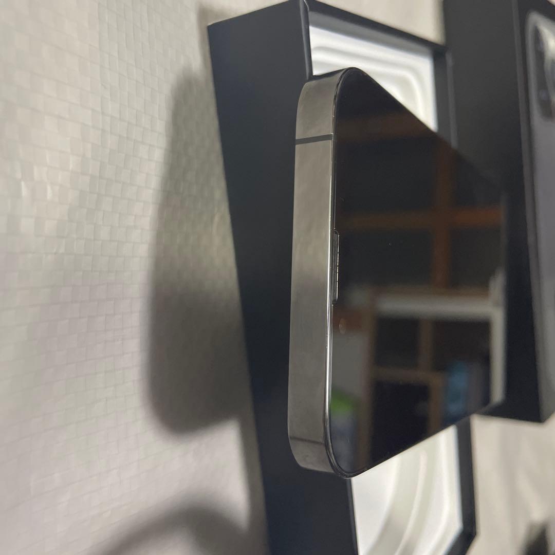 スマートフォン本体 shin kazama