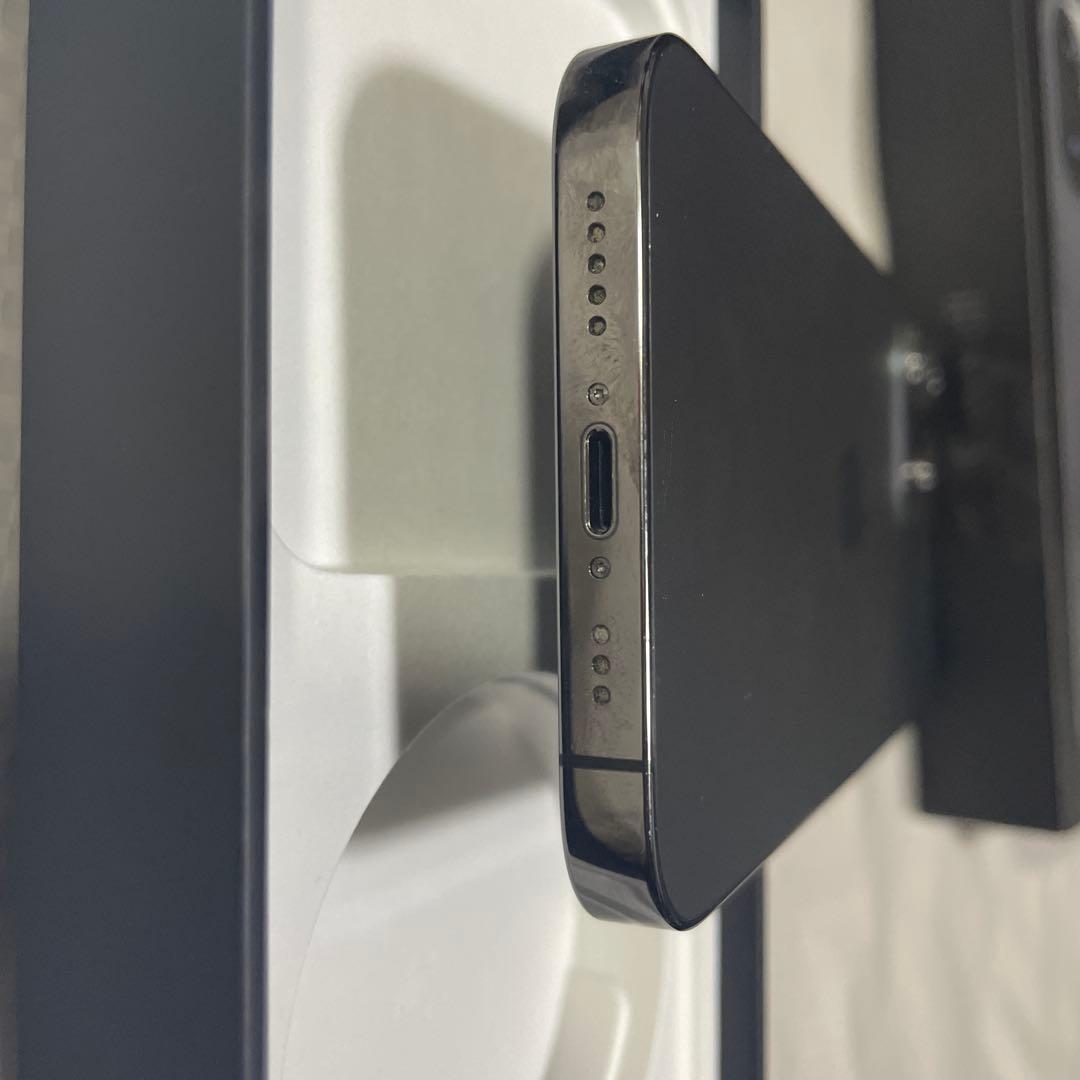 スマートフォン本体 shin kazama