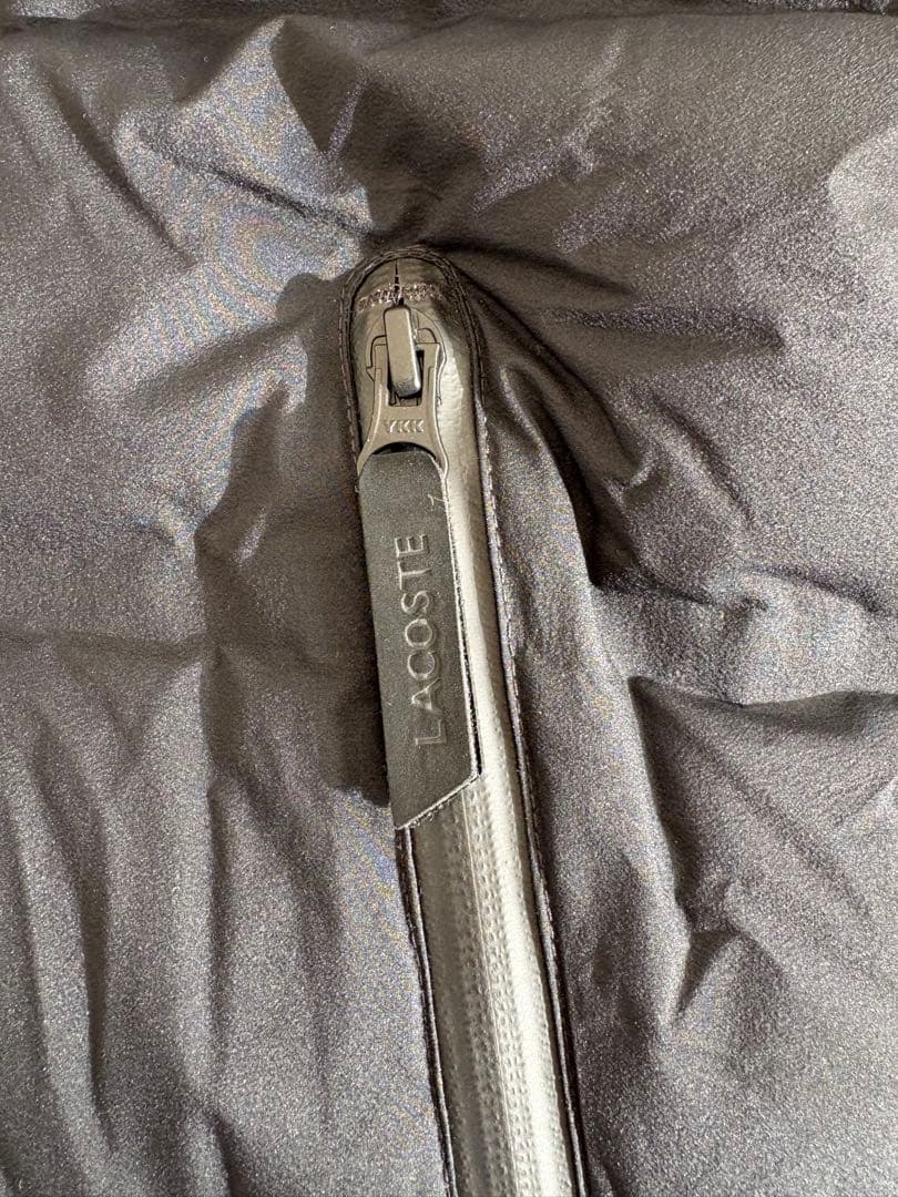 新品未使用、タグ付き！　ラコステ　ダウンベスト