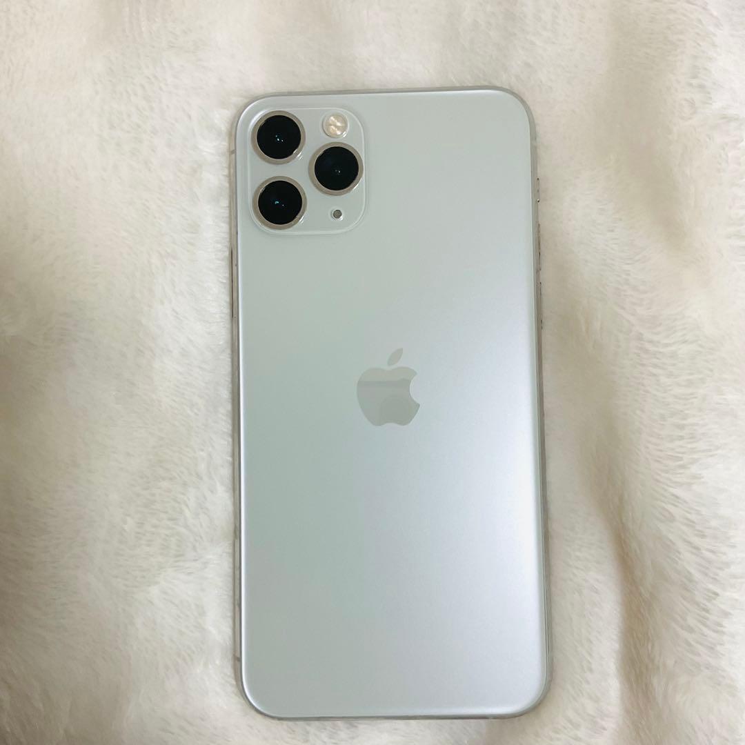 iPhone 11 Pro 256GB シルバー　美品