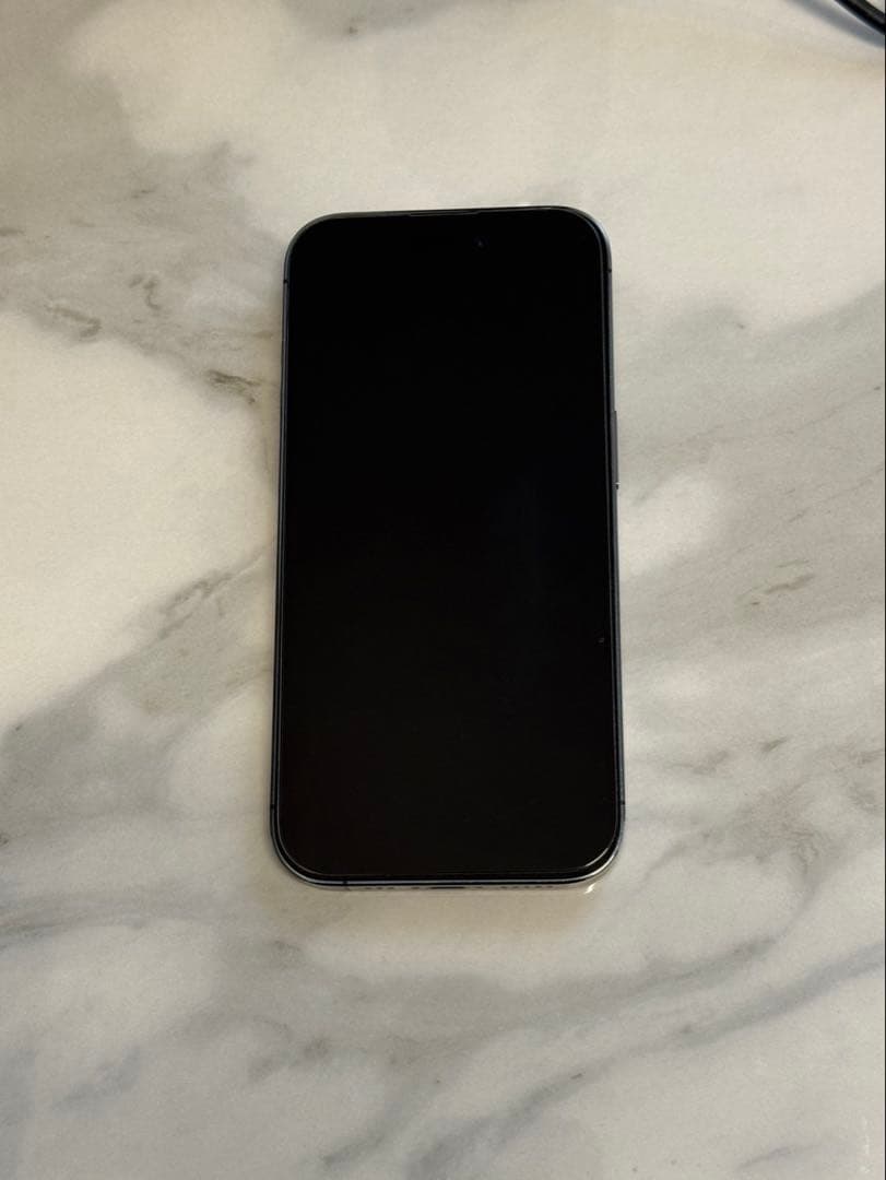 【美品】iPhone14pro 256GB SIMフリー