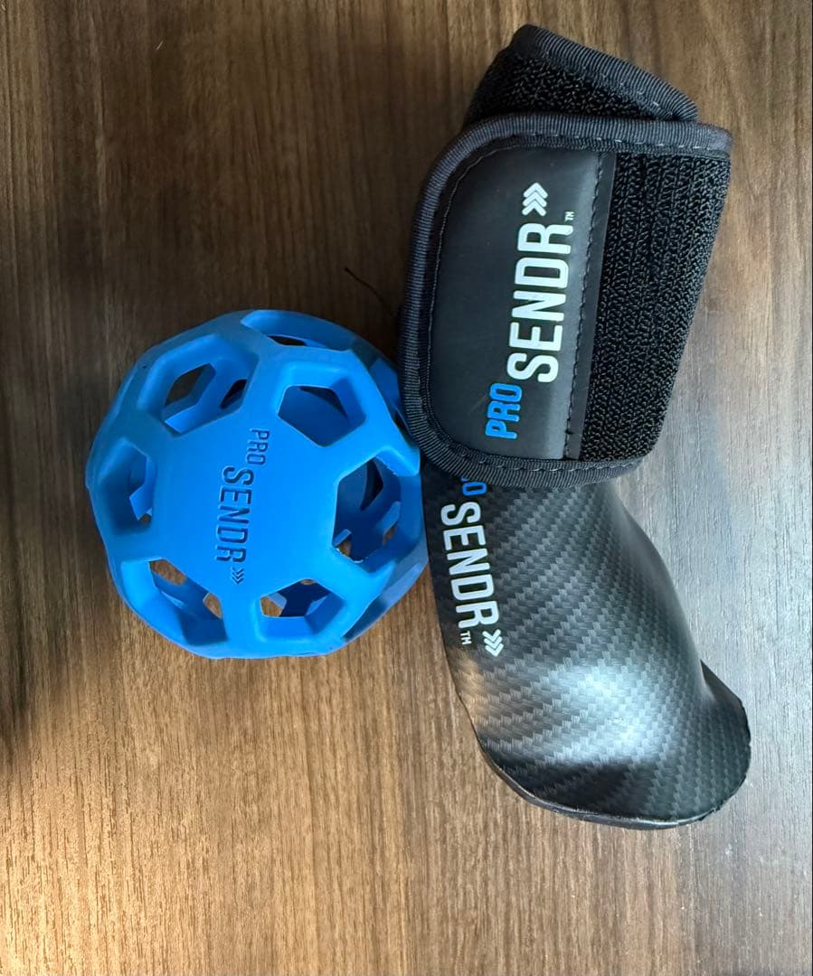 PRO SENDR トレーニング用ボールとアームガードセット