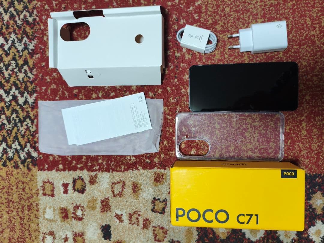 POCO C71 ブラック 本体 充電器・ケース付属