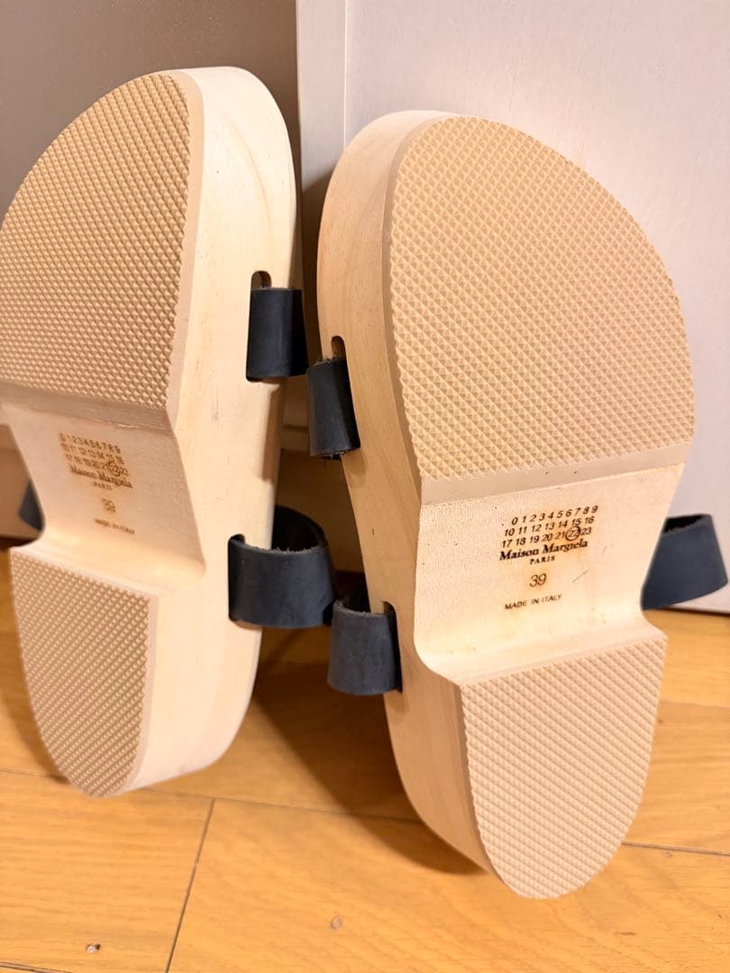 新品未使用Maison Margiela ストラップサンダル 39
