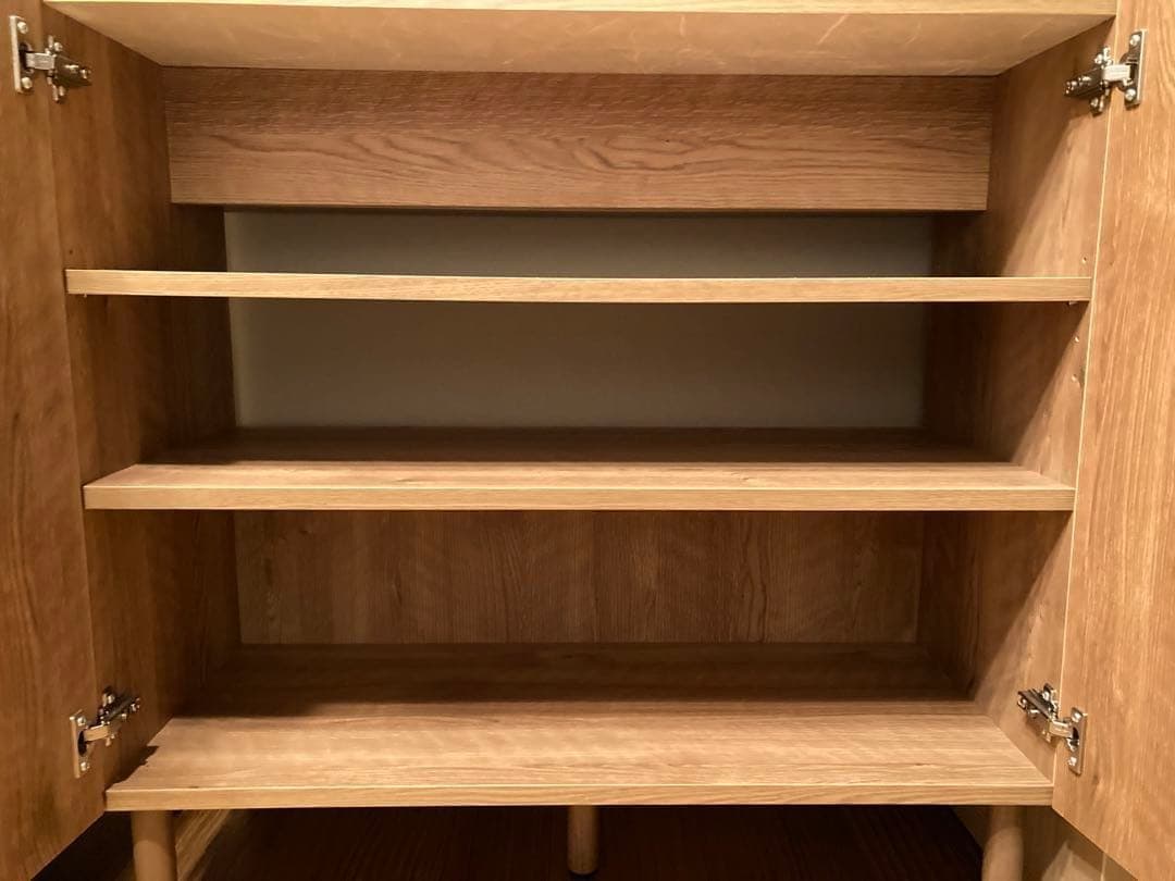 12/20まで 幅80 サイドボード タップ収納付き 日本製 LOWYA