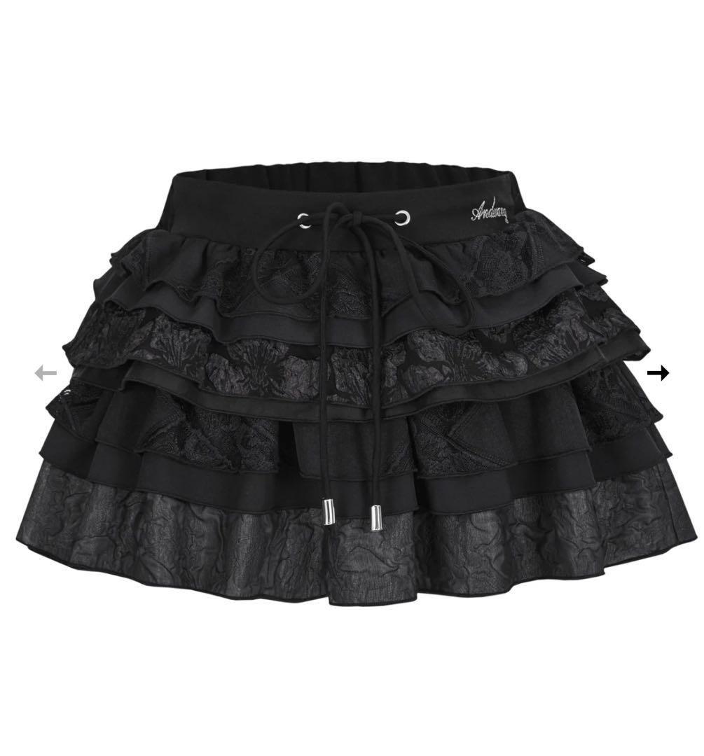 andwang スカート フリル 黒
