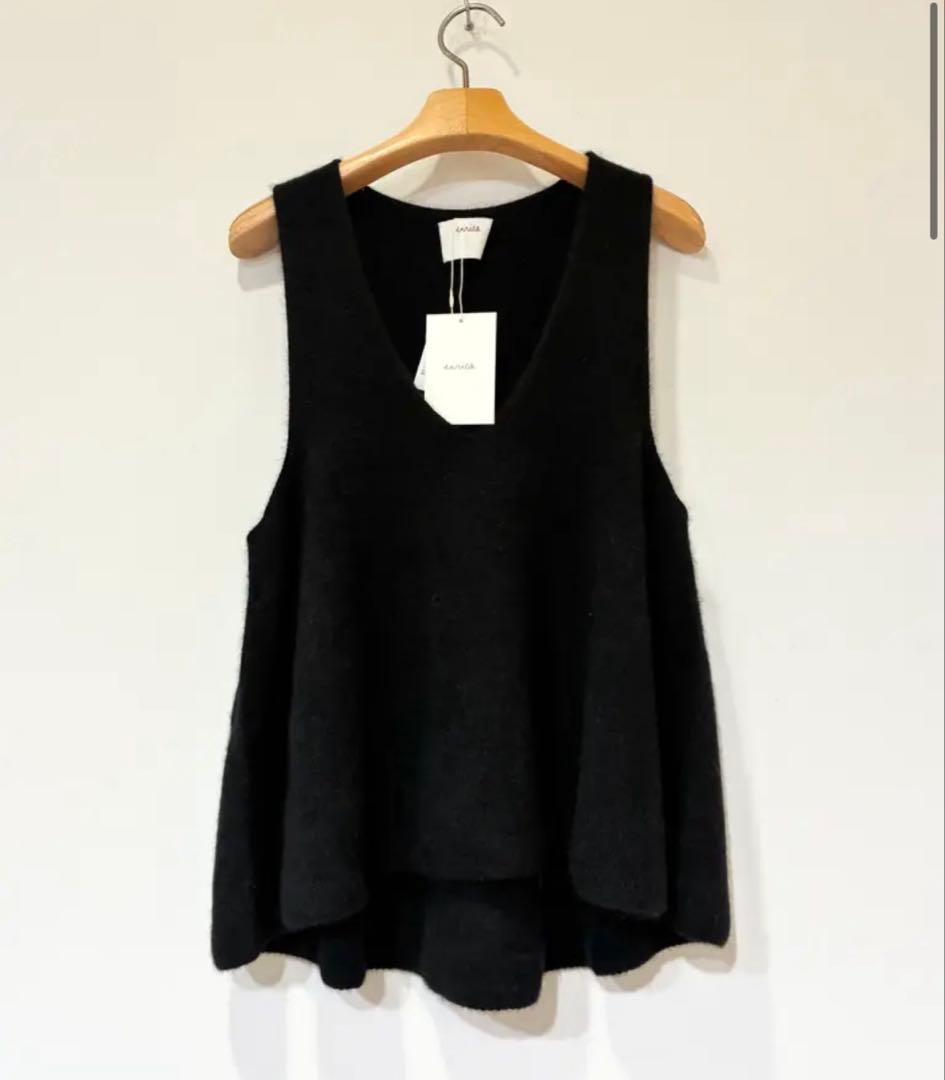 本日特別価格！今期1回着用enrica フレアニットトップス