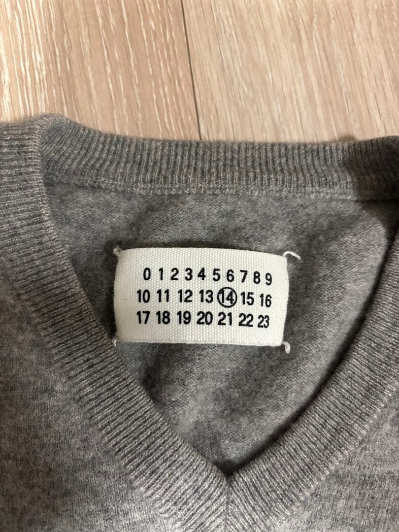 Maison Margielaグレー ウール混紡 セーター レザーエルボーパッチ