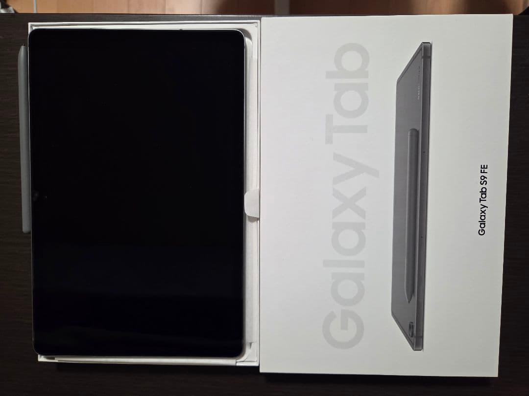 Galaxy Tab S9FE(Wi-Fiモデル)グレー　ほぼ新品