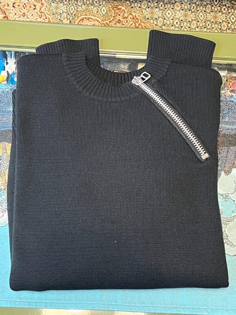 サリバン　ジップニット