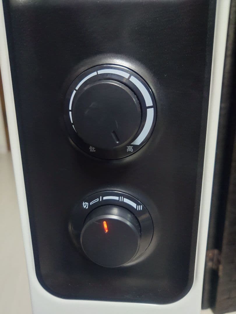 オイルヒーター 1200W 三段階切替　新品同様です!乾燥対策にコレです!