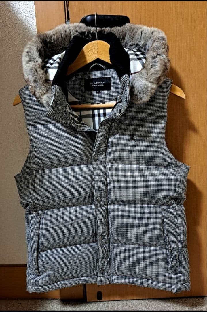 千鳥格子柄ダウンベスト　バーバリーブラックレーベル