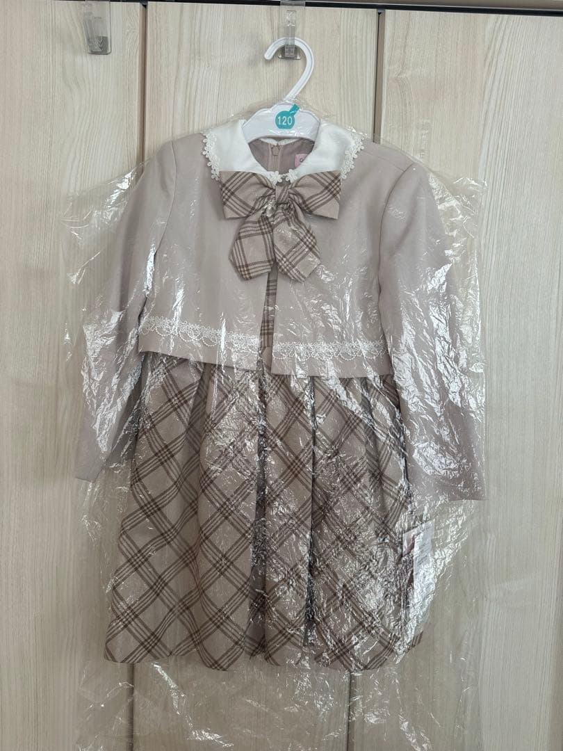 専用　新品　未使用　タグ付き　キャサリンコテージ　入学式　女の子　120