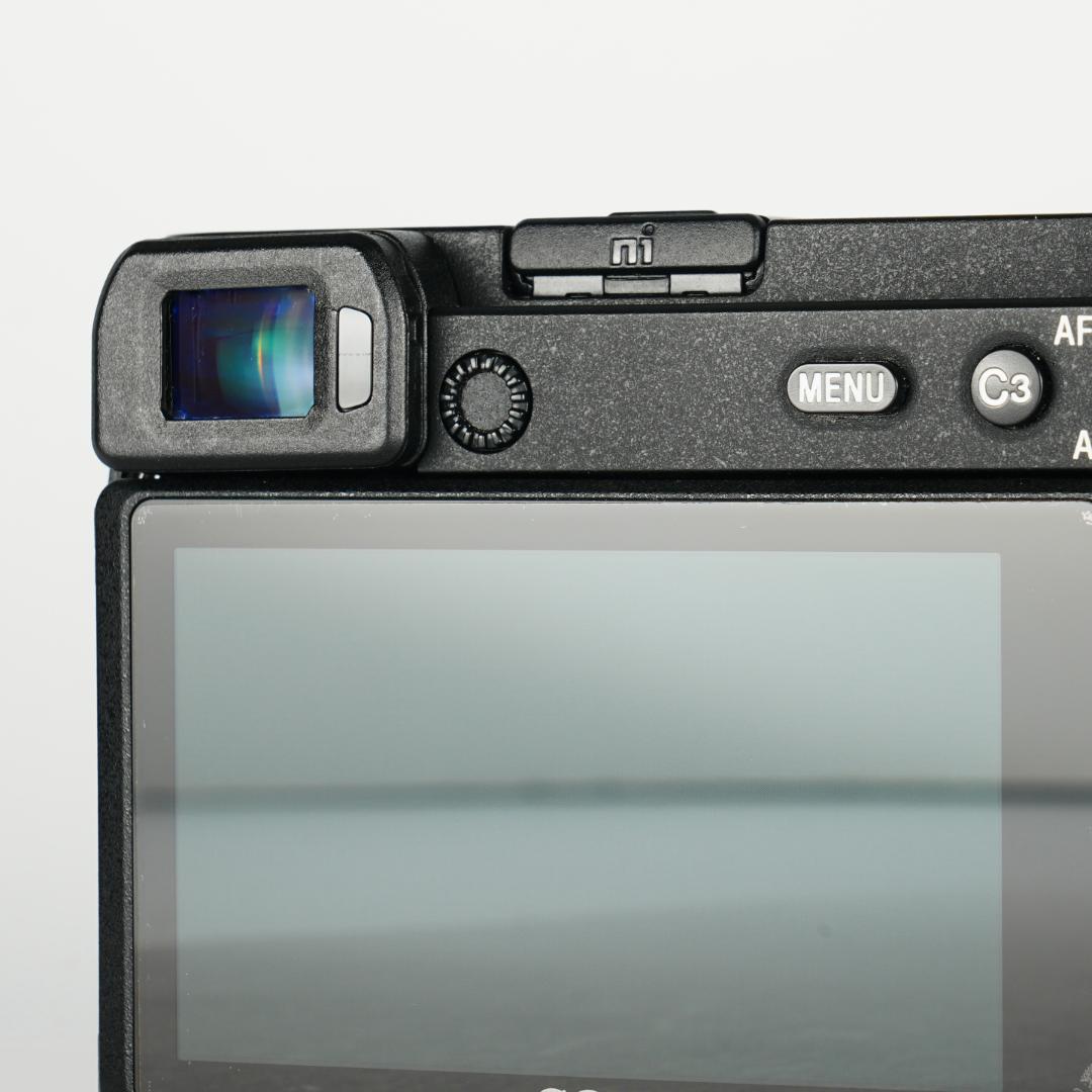 α6400より2倍長持ち&ブレない SONY α6600 ミラーレス