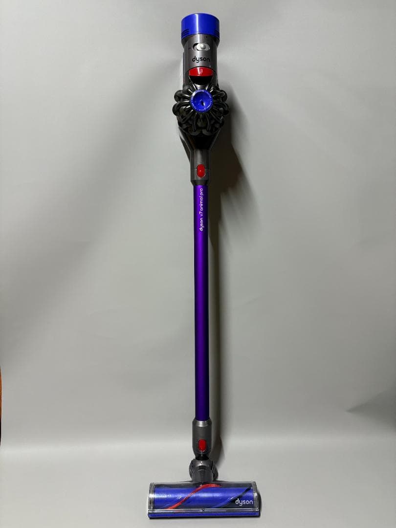 ★すさまじい吸塵力！ダイソンV7！新品バッテリー交換・完全清掃メンテ済み★