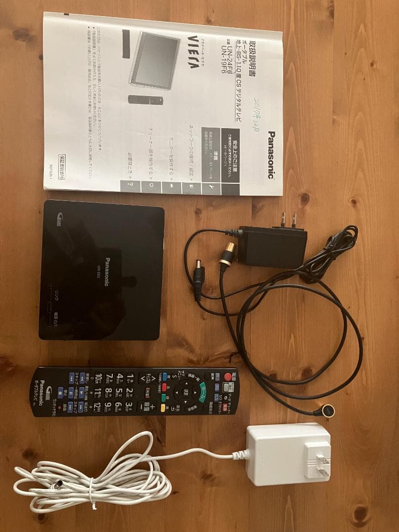 Panasonic VIERA 24インチ UN-24F6-K