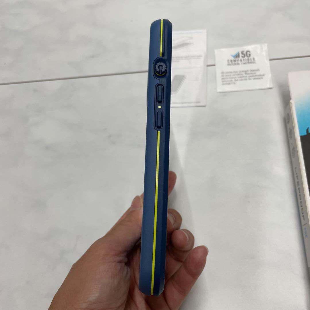 Life proof iPhone13 防水ケース