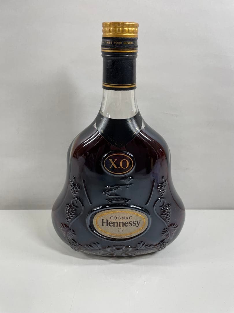 Hennessy XO 700ml 金キャップ