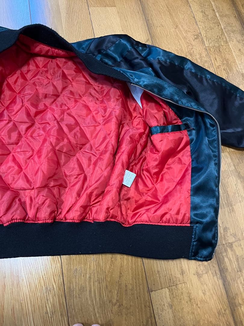 スカジャン ドラゴン刺繍 黒　星姫