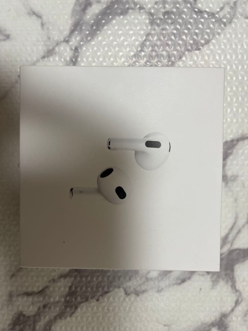 未開封　AirPods（第3世代）　本体