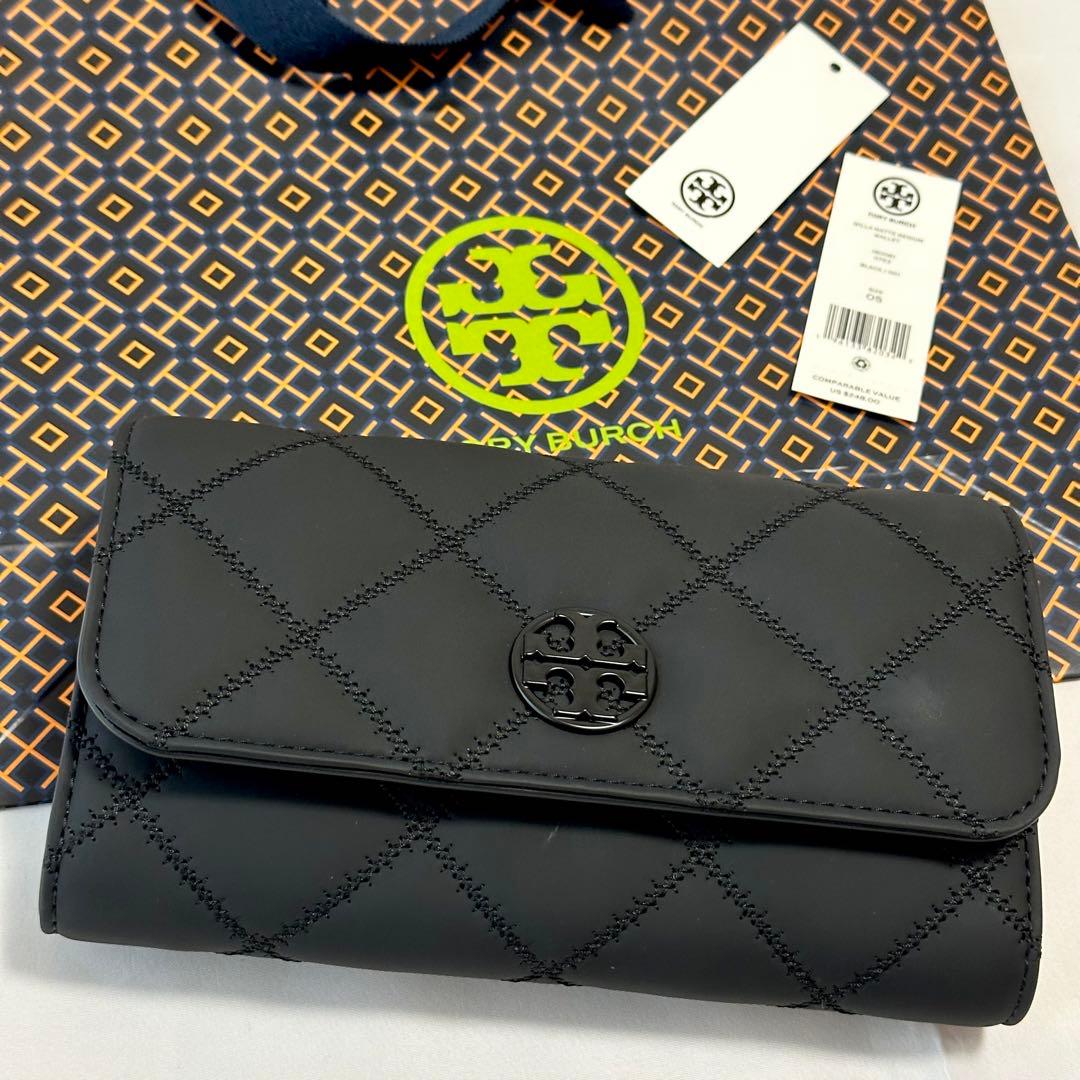 【限定】トリーバーチ キルティング 長財布 マット素材 チェーン付ウォレット