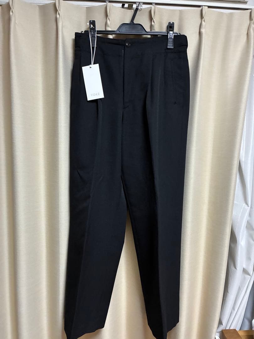 美品　yoke グルカパンツ　ウールトリコチン　ブラック　スラックス