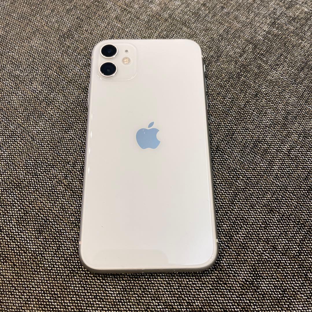 SIMフリー　iPhone 11 ホワイト 本体　128GB 美品