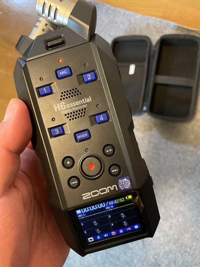 送料込み　ZOOM H6 Essential 美品