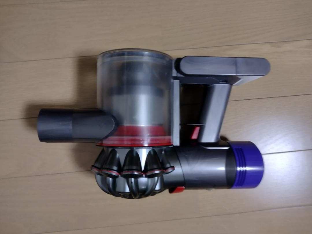 ダイソン★コードレス掃除機★V8★ＳV10★バッテリーの状態良好★2