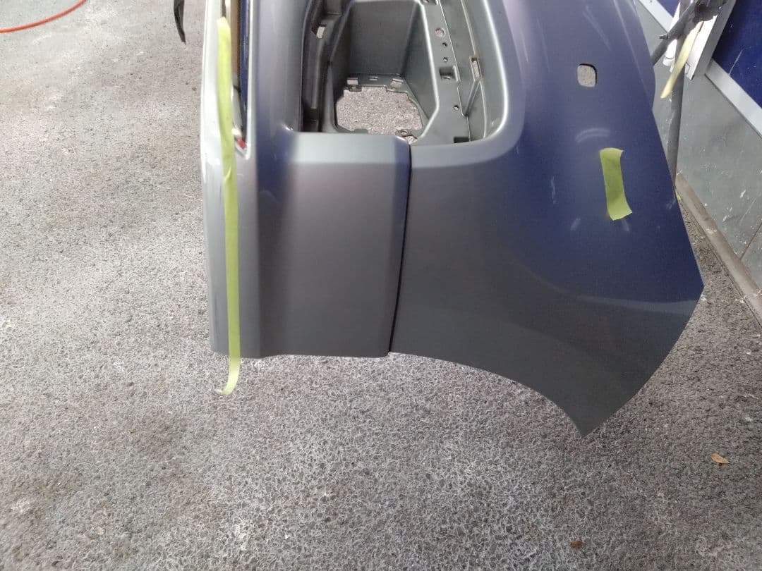 NISSAN　E52エルグランド フロントバンパー、フロントスポイラー