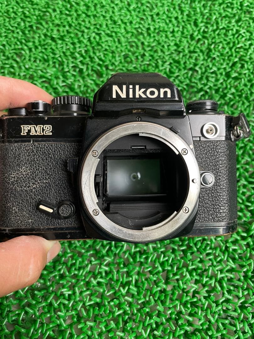 Nikon FM2 フィルムカメラ　2台セット　(ジャンク品)