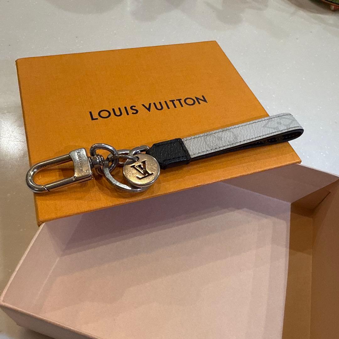 LOUIS VUITTON ポルト クレ・ドラゴンヌ モノグラム　キーホルダー