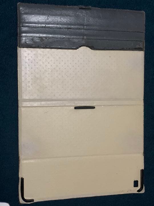 ディスプレイ・モニター本体 iPad AiR2