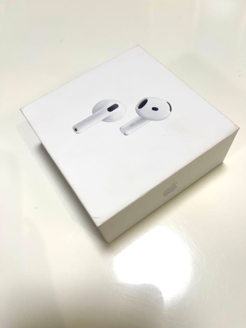 Apple AirPods 4 本体 アクティブノイズキャンセリング
