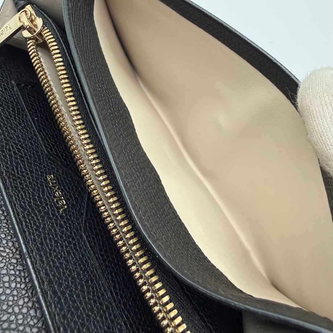 ヴァレクストラ イジィデ レザー ミディアム 財布 ウォレット ブラック 黒