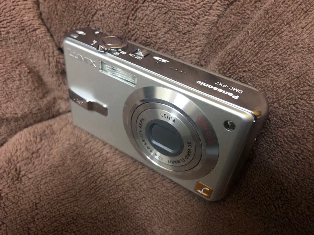 【美品】Panasonic DMC-FX7 コンパクトデジタルカメラ
