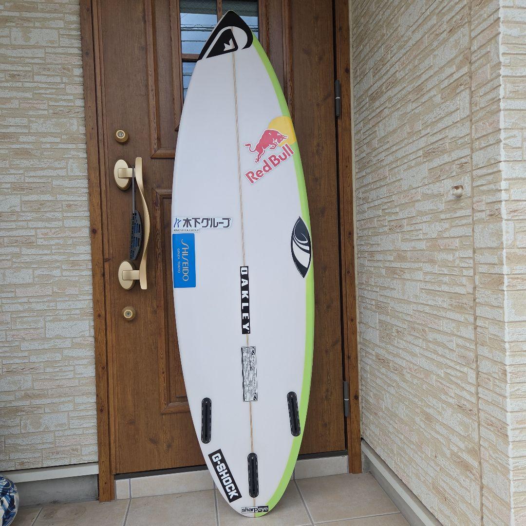 五十嵐カノア本人使用シャープアイサーフボード