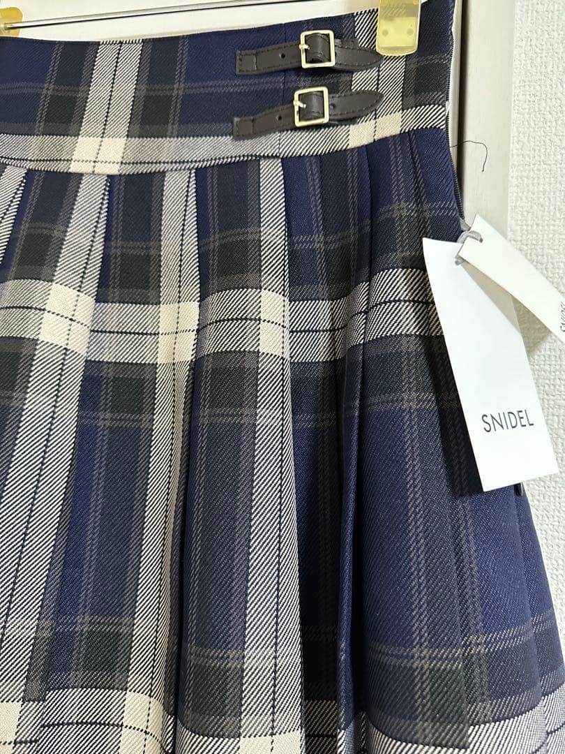 新品未使用タグ付きスナイデルミニスカート