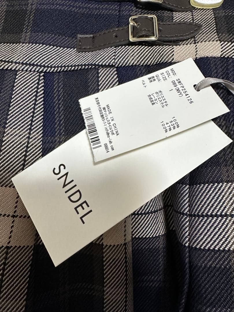 新品未使用タグ付きスナイデルミニスカート