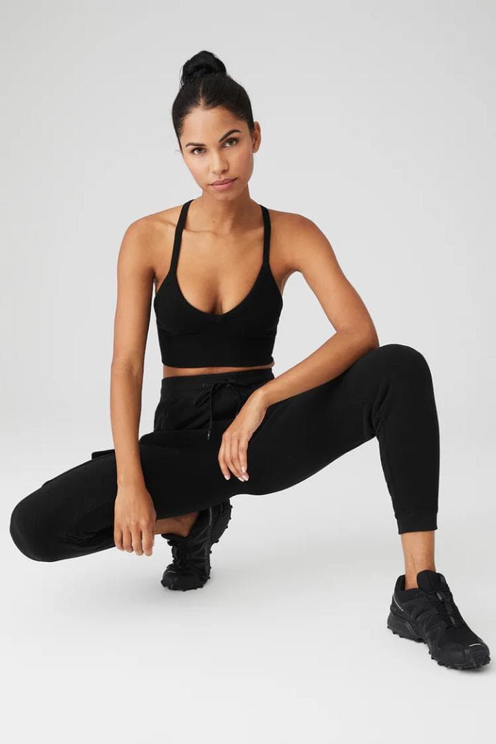 Alo Yoga Streetside Sweatpant unisex 完売品